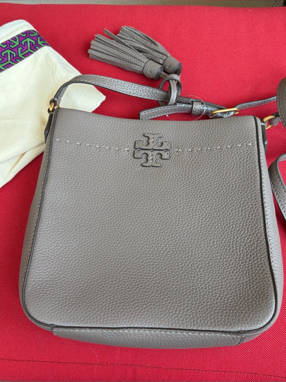 Tory Burch McGraw Leather Crossbody Bag - Picture 1 of 3